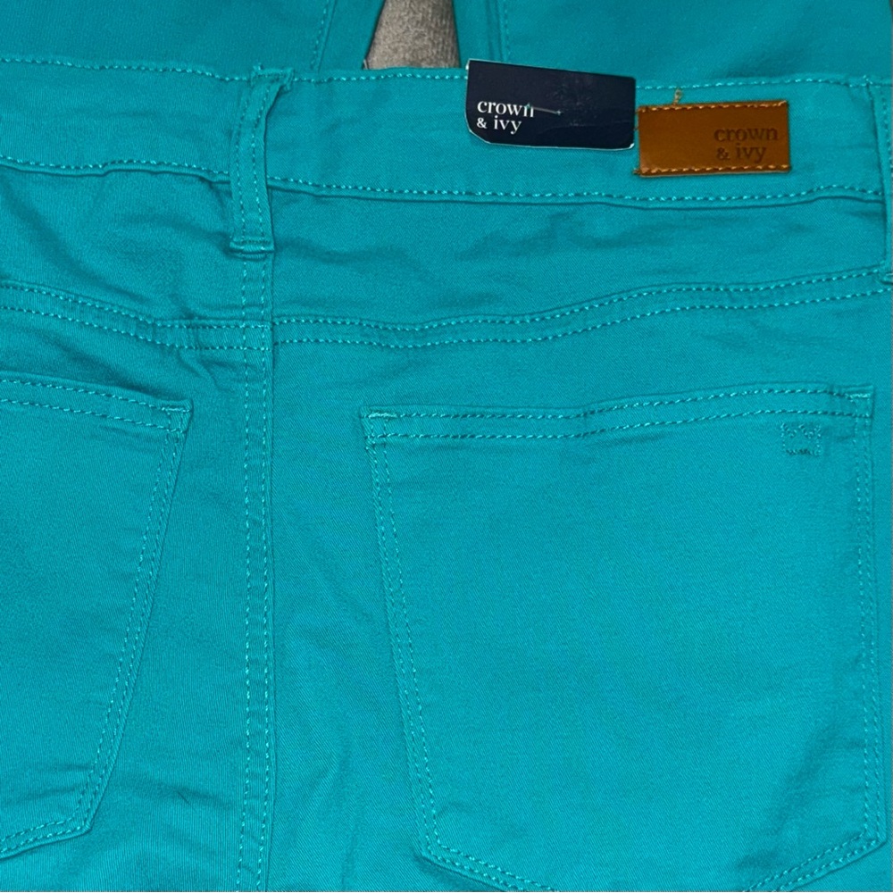 π¦Crown & Ivy Twill Cropped Jeans - Picture 6 of 7